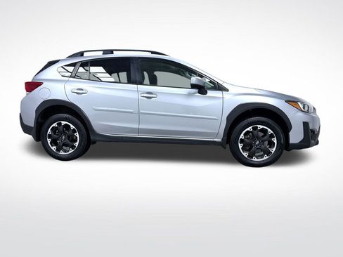 Used 2021 Subaru Crosstrek 2.0i Premium w/ Moonroof Package image 11