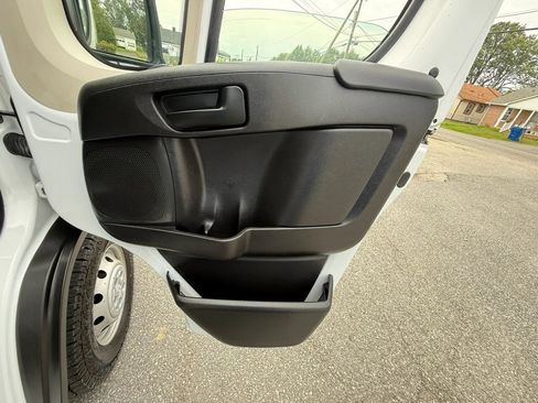 Used 2019 RAM ProMaster 2500 FWD image 45