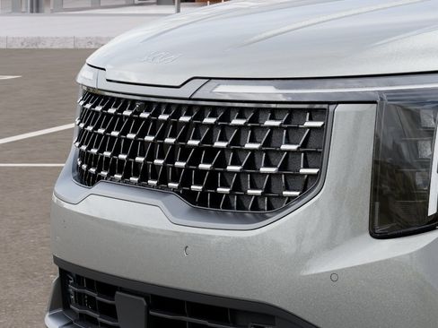 New 2027 Kia Carnival SX w/ Dark Edition Package FWD image 12