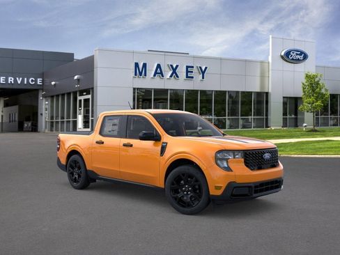 New 2026 Ford Maverick XLT AWD/4WD image 7