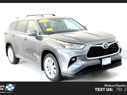 Used 2023 Toyota Highlander Limited