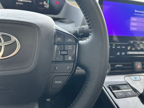 Used 2024 Toyota bZ4X XLE w/ Weather Package image 18