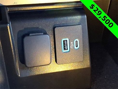 Used 2023 Ford Explorer ST-Line w/ Class IV Trailer Tow Package image 26