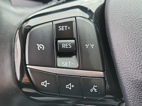 Used 2023 Ford Escape Active w/ Cold Weather Package image 8