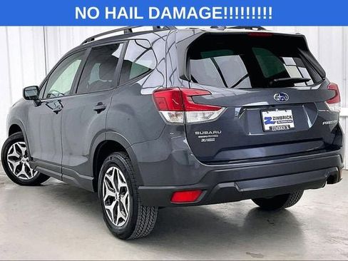 Used 2022 Subaru Forester Premium AWD/4WD image 11