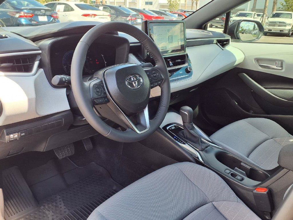 Used 2026 Toyota Corolla SE FWD image 20