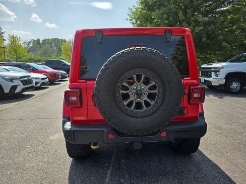 Used 2022 Jeep Wrangler Unlimited Rubicon w/ Trailer Tow Package AWD/4WD image 3