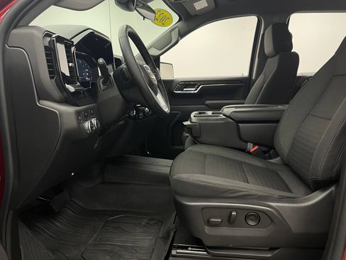 Used 2023 GMC Sierra 1500 Elevation w/ LPO, Elevation Black Package AWD/4WD image 17