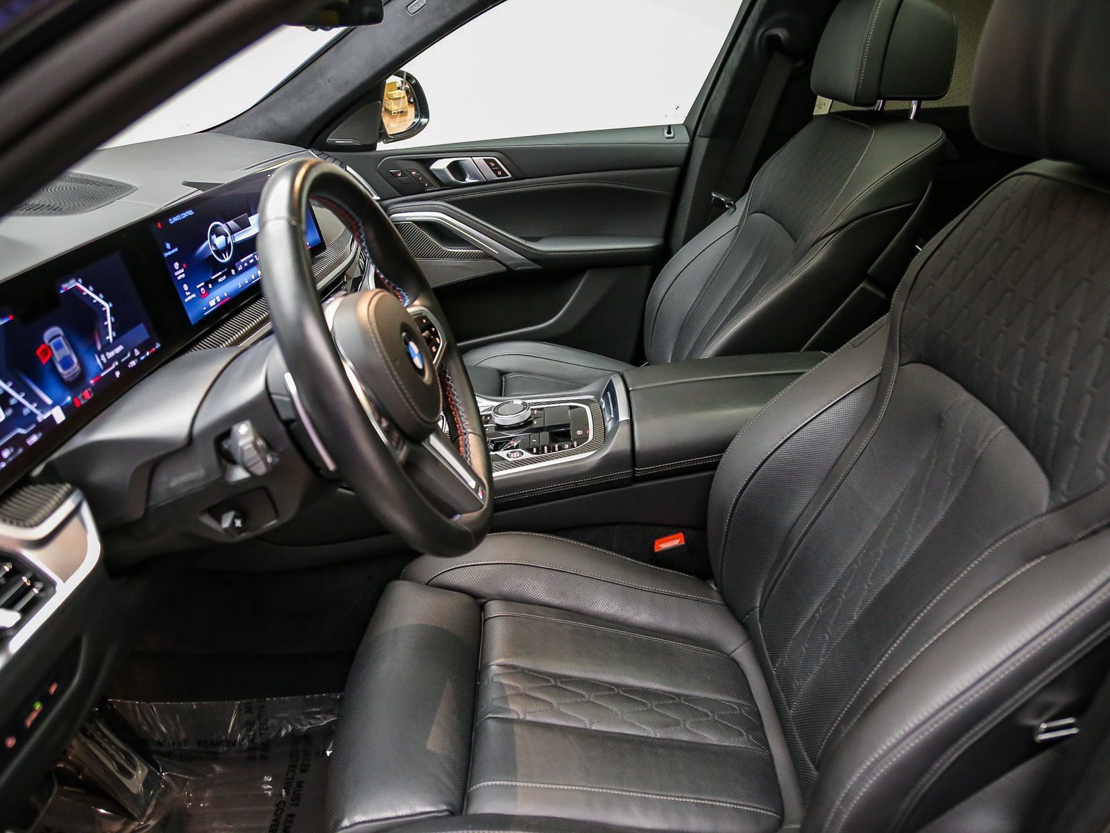 Certified 2025 BMW X6 M60i AWD/4WD image 19