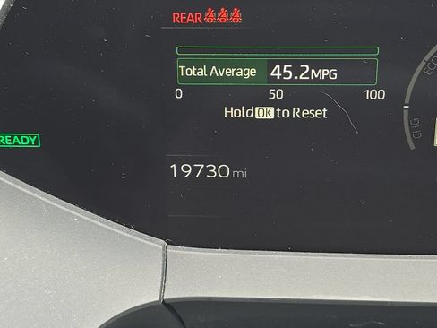 Used 2024 Toyota Prius XLE AWD/4WD image 22
