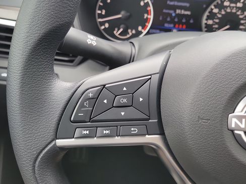 Certified 2023 Nissan Altima 2.5 SV FWD image 24