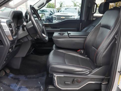 Used 2022 Ford F150 Lariat image 18