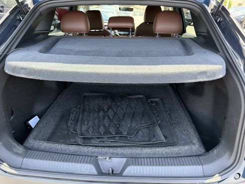 Used 2023 Volkswagen ID.4 Pro RWD image 5