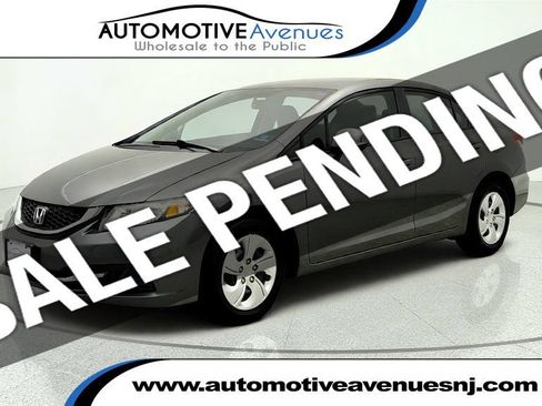 Used 2013 Honda Civic LX image 1
