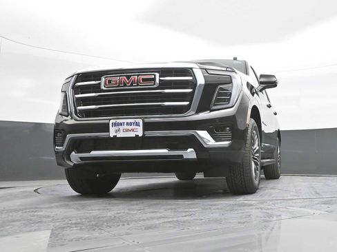 New 2026 GMC Yukon Elevation w/ Elevation Premium Package AWD/4WD image 40