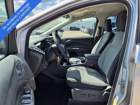 Used 2018 Ford Escape SE w/ SE Sync 3 Package FWD image 18