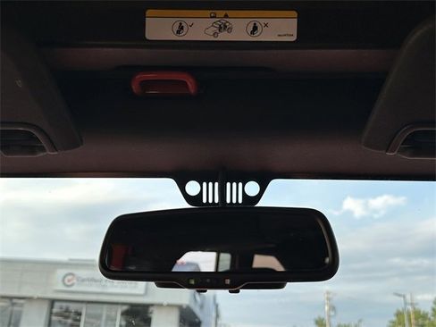 Used 2015 Jeep Wrangler Unlimited Sport w/ Quick Order Package 24S image 30