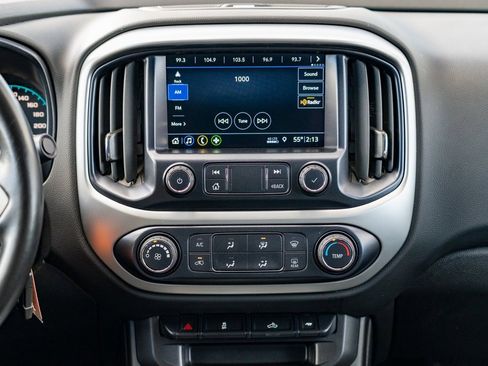 Used 2020 Chevrolet Colorado LT image 18