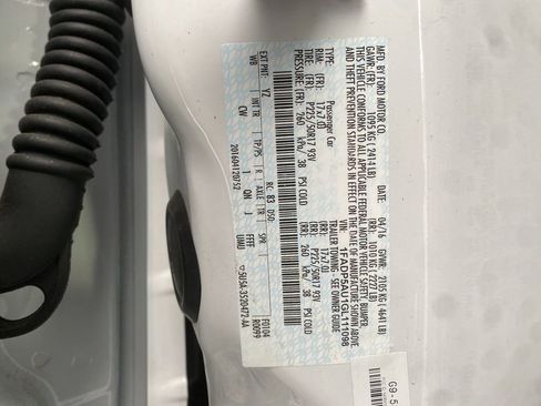 Used 2016 Ford C-MAX SE image 32