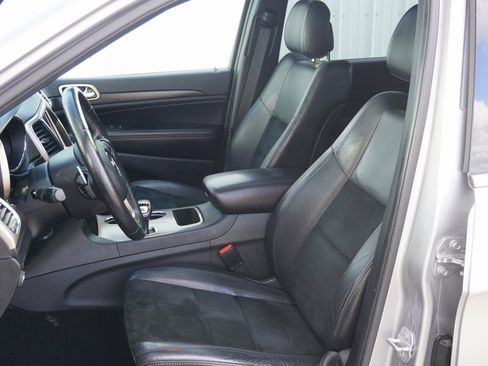 Used 2015 Jeep Grand Cherokee Altitude image 11