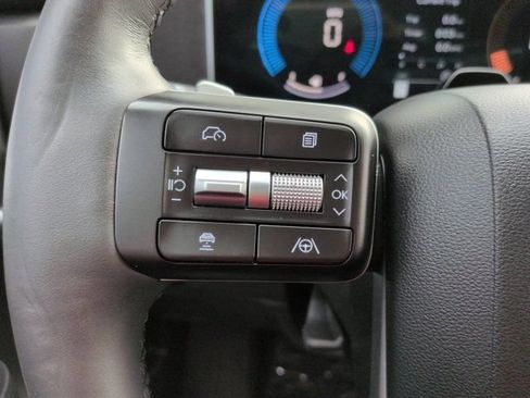Used 2025 Hyundai Santa Fe SEL FWD image 23