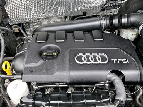 Used 2016 Audi Q3 2.0T Prestige w/ Prestige Package AWD/4WD image 11