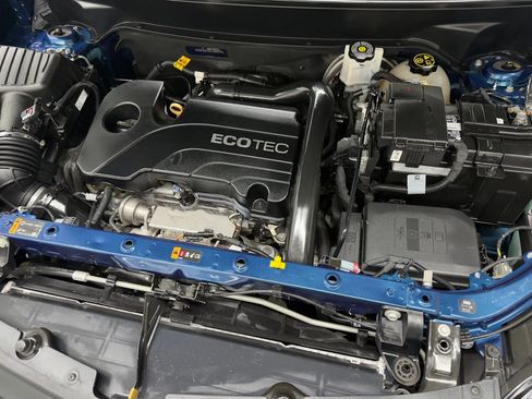 Used 2020 Chevrolet Equinox LT image 44