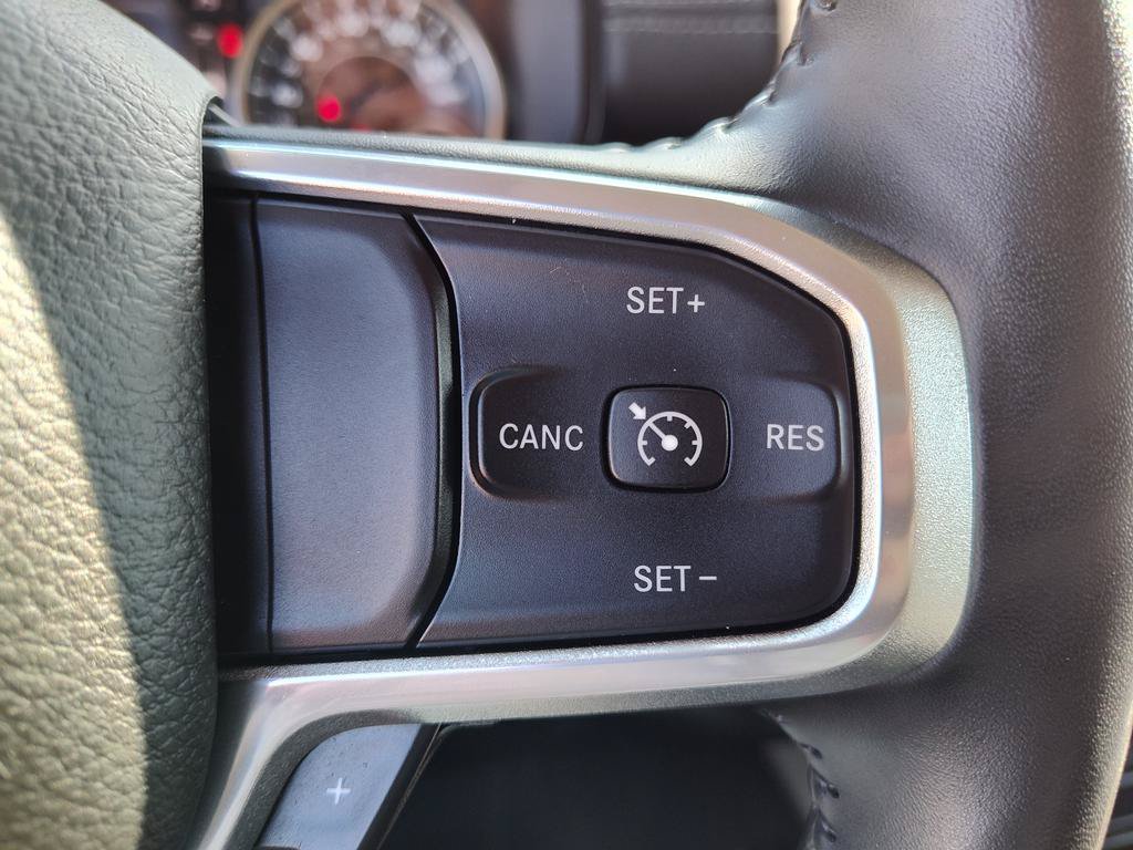 Used 2020 RAM 1500 Laramie AWD/4WD image 22