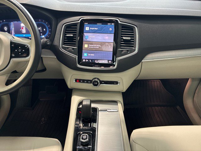 Used 2024 Volvo XC90 B5 Core w/ Protection Package Premier AWD/4WD image 18