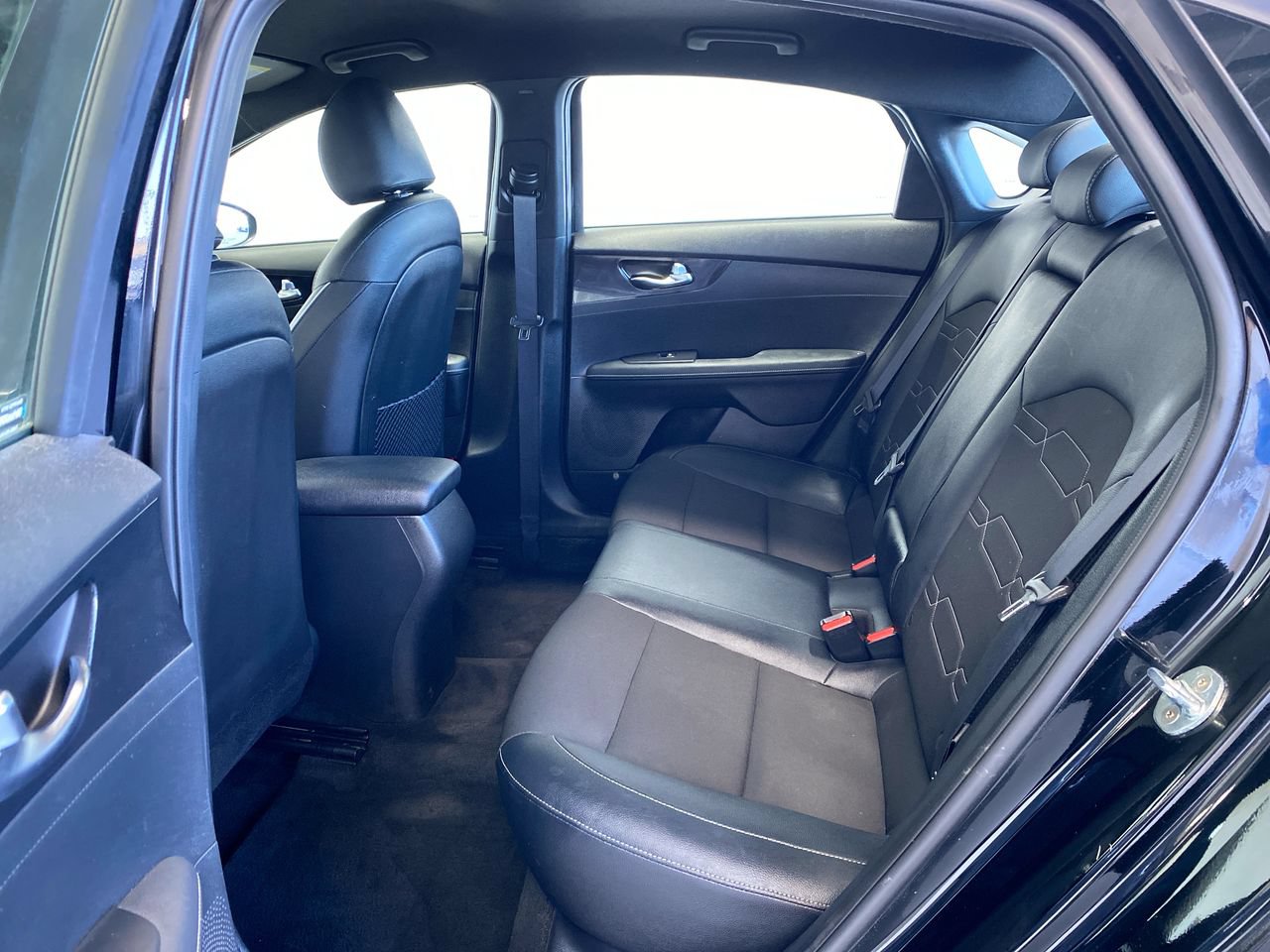 Certified 2023 Kia Forte GT-Line FWD image 32
