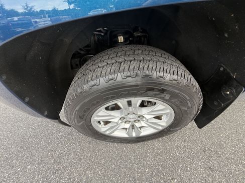 Used 2019 GMC Canyon SLE w/ Driver Alert Package image 29