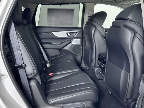 Used 2026 Acura MDX w/ Technology Package image 29