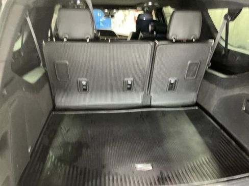 Used 2023 Cadillac Escalade ESV Sport Platinum w/ LPO, ONYX Package image 16