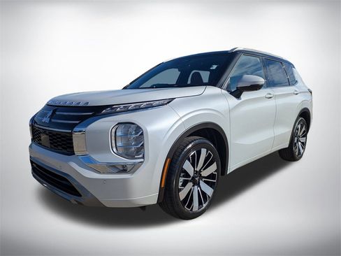 New 2025 Mitsubishi Outlander SEL image 7