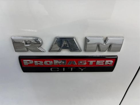 Used 2022 RAM ProMaster City Tradesman FWD image 32