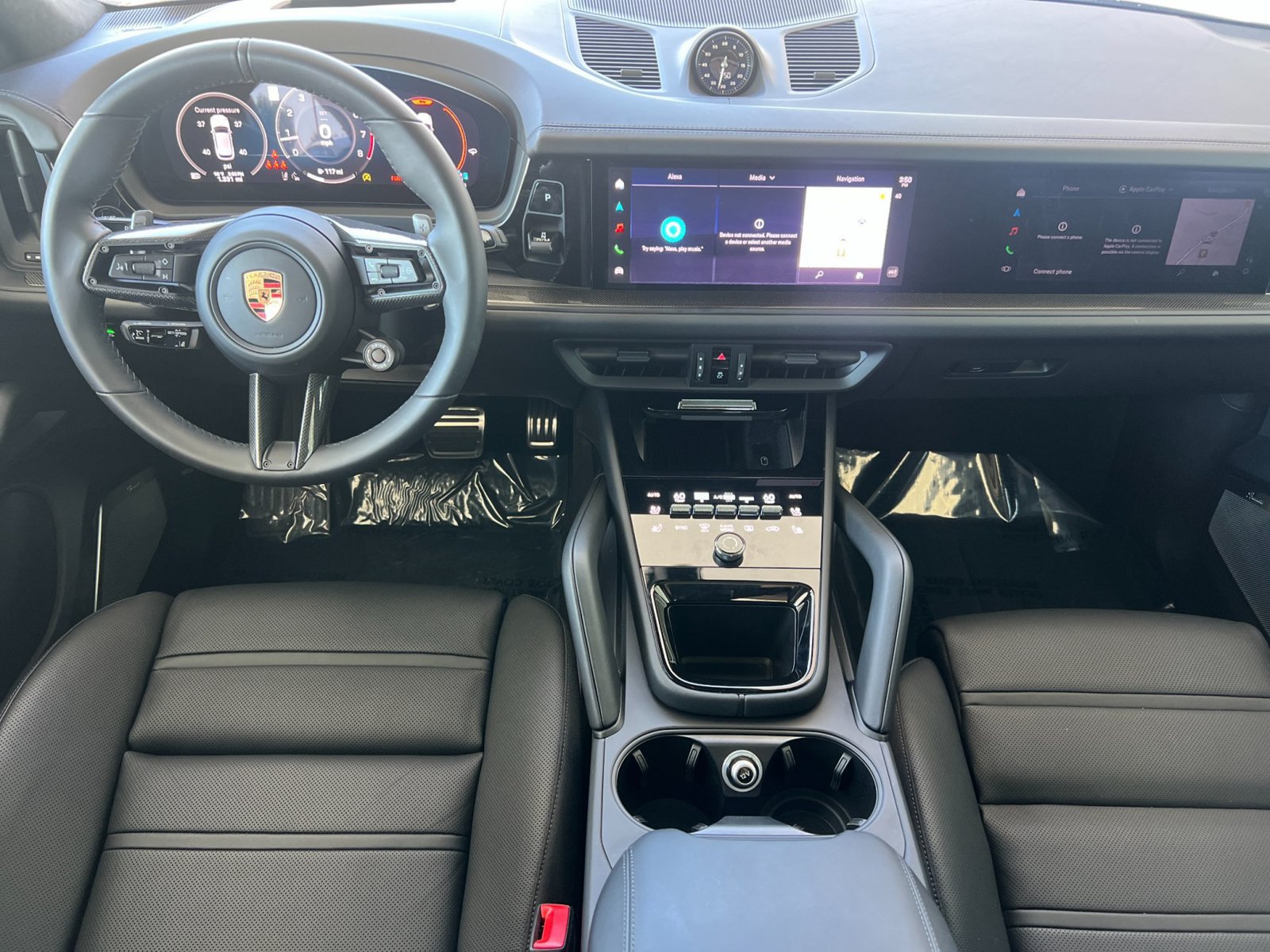 Certified 2026 Porsche Cayenne GTS AWD/4WD image 6