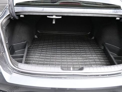 Used 2023 Hyundai Elantra SEL w/ Convenience Package FWD image 24
