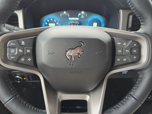 New 2026 Ford Bronco Outer Banks AWD/4WD image 19