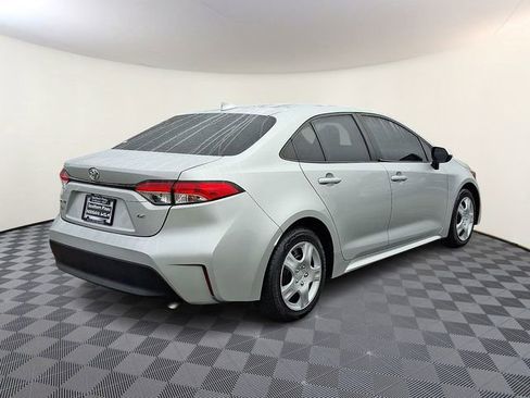 Used 2024 Toyota Corolla LE image 6