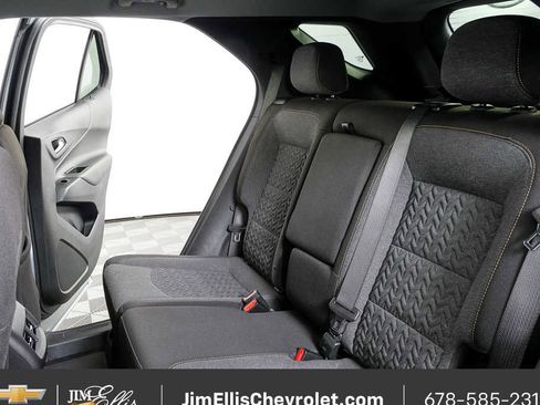Used 2024 Chevrolet Equinox LT image 18