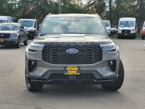 New 2026 Ford Explorer ST w/ Sun And Sound Package image 3