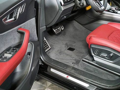 New 2026 Audi SQ8 Prestige AWD/4WD image 8