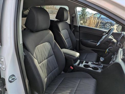 Used 2022 Kia Sportage LX image 12