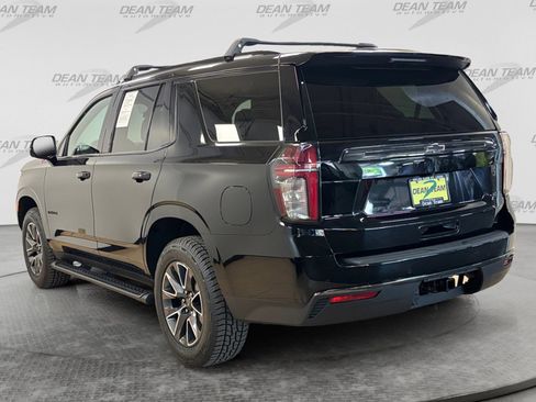Used 2021 Chevrolet Tahoe Z71 w/ Z71 Off-Road Package AWD/4WD image 6