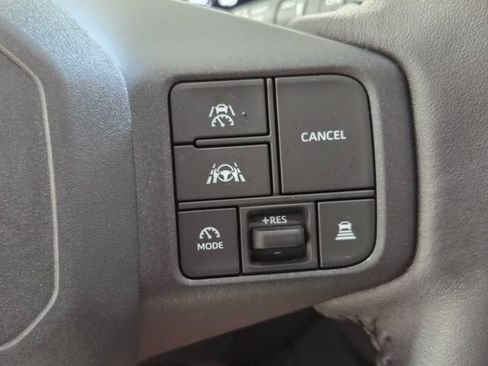Used 2026 Toyota RAV4 SE FWD image 24