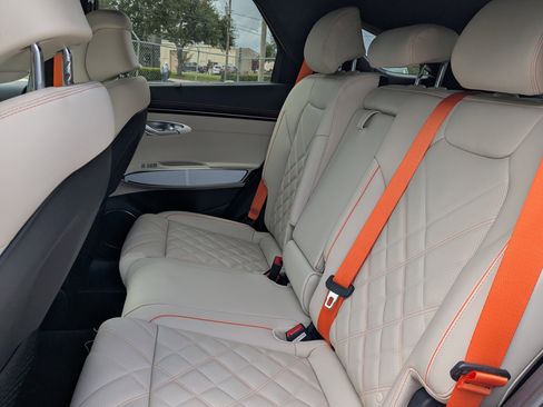 New 2026 Genesis GV70 3.5T Sport Prestige AWD/4WD image 15