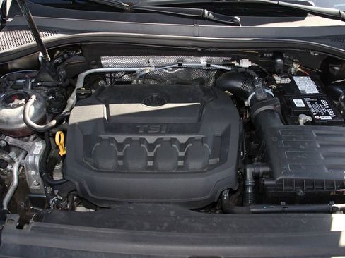 Used 2022 Volkswagen Tiguan SE R-Line AWD/4WD image 29
