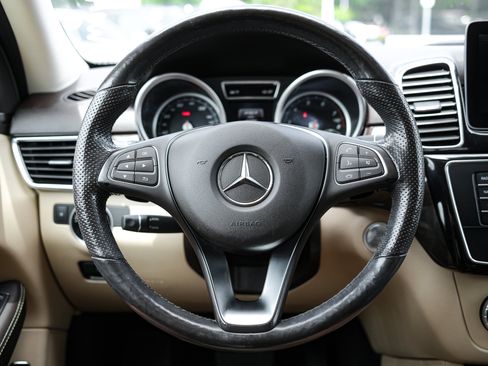 Used 2017 Mercedes-Benz GLE 350 4MATIC image 17