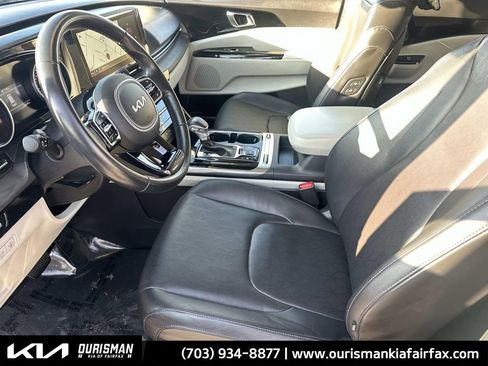 Used 2022 Kia Carnival SX image 21