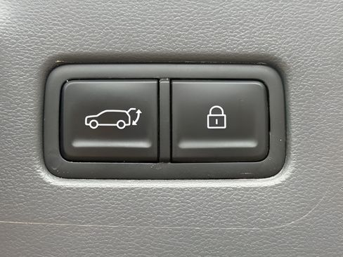 Used 2024 Hyundai Santa Fe Limited AWD/4WD image 31